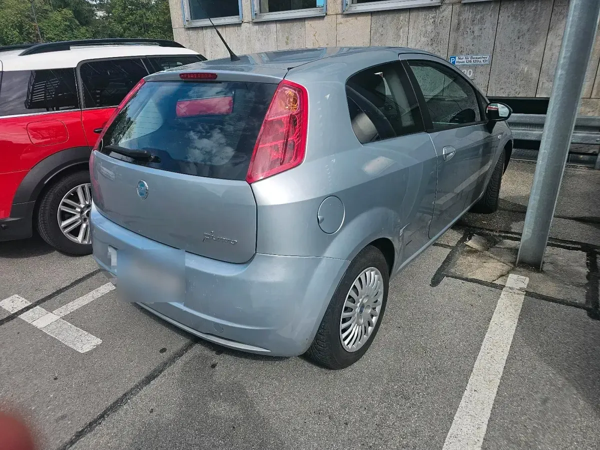 Gebraucht Fiat Punto 70 PS (51 kW) 2007 Grau Kleinwagen