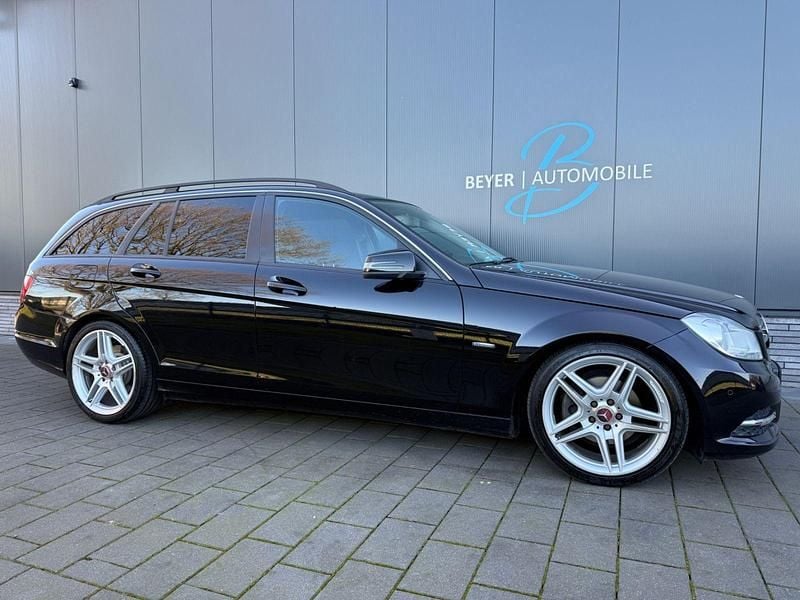 Gebraucht Mercedes C220 AMG 170 PS (125 kW) 2012 Schwarz Kombi