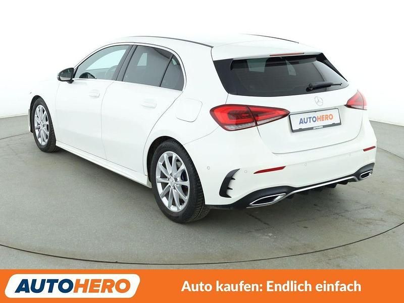 Gebraucht Mercedes A200 163 PS (119 kW) 2018 Weiß Limousine