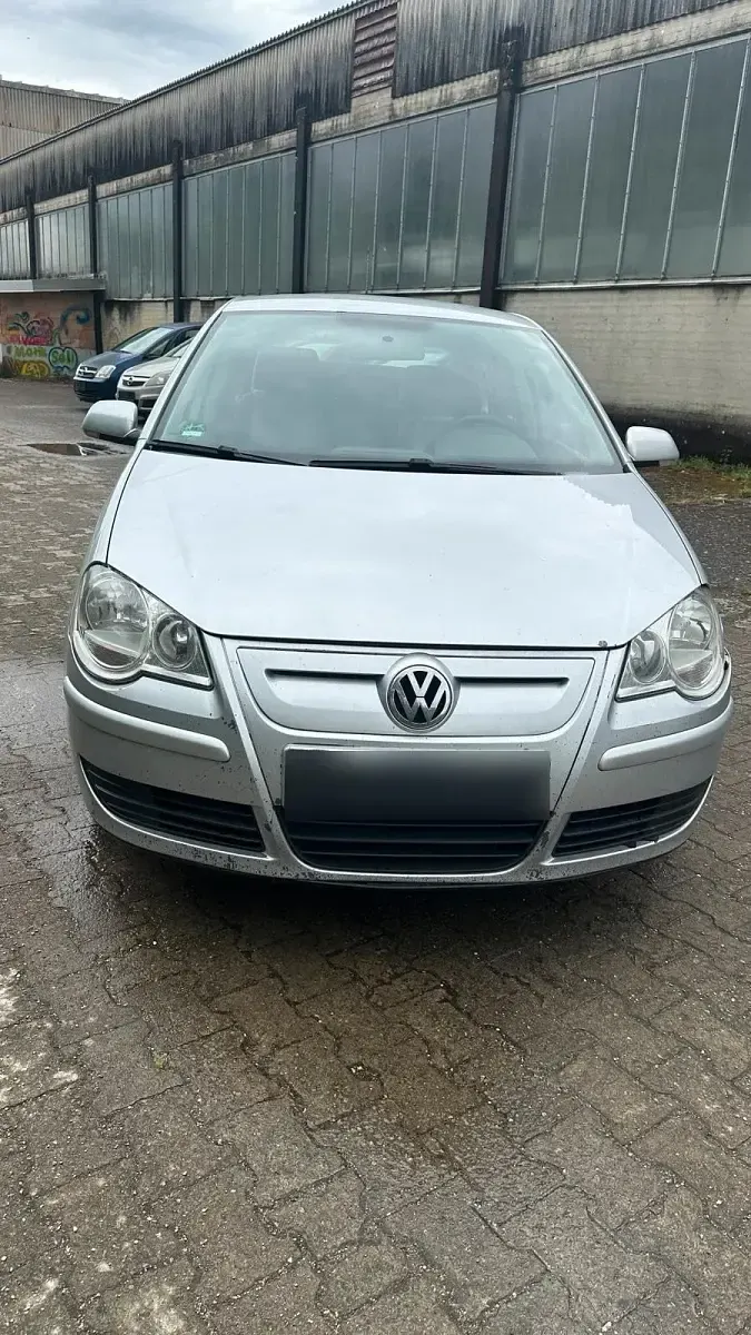 Gebraucht VW Polo 59 PS (43 kW) 2008 Silber Kleinwagen