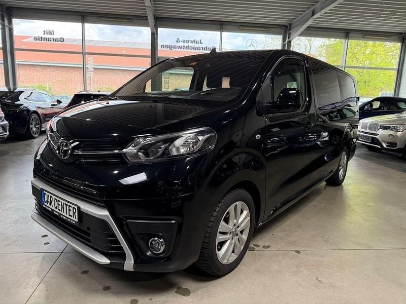 Gebraucht Toyota Proace Verso Team 122 PS (89 kW) 2020 Schwarz Kombi