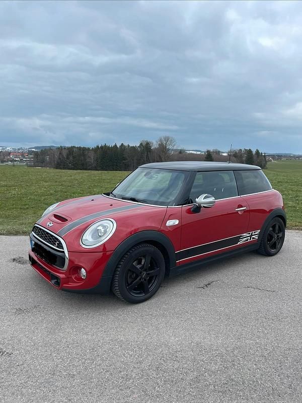 Second-hand Mini Cooper S 192 CP (141 kW) 2014 Roșu Hatchback