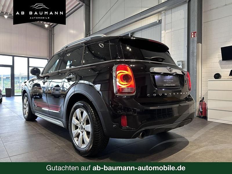 Gebraucht Mini One Countryman 102 PS (75 kW) 2018 Schwarz SUV