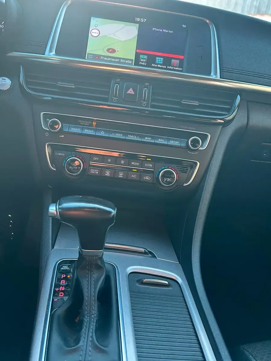 Gebraucht Kia Optima 205 PS (150 kW) 2018 Schwarz Kombi