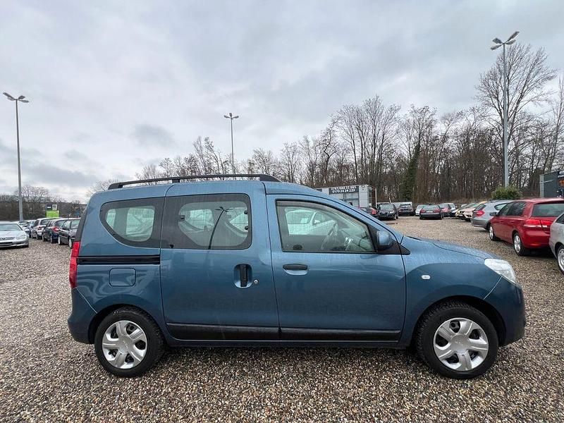 Gebraucht Dacia Dokker Lauréate 75 PS (55 kW) 2014 Blau Van / Kleinbus
