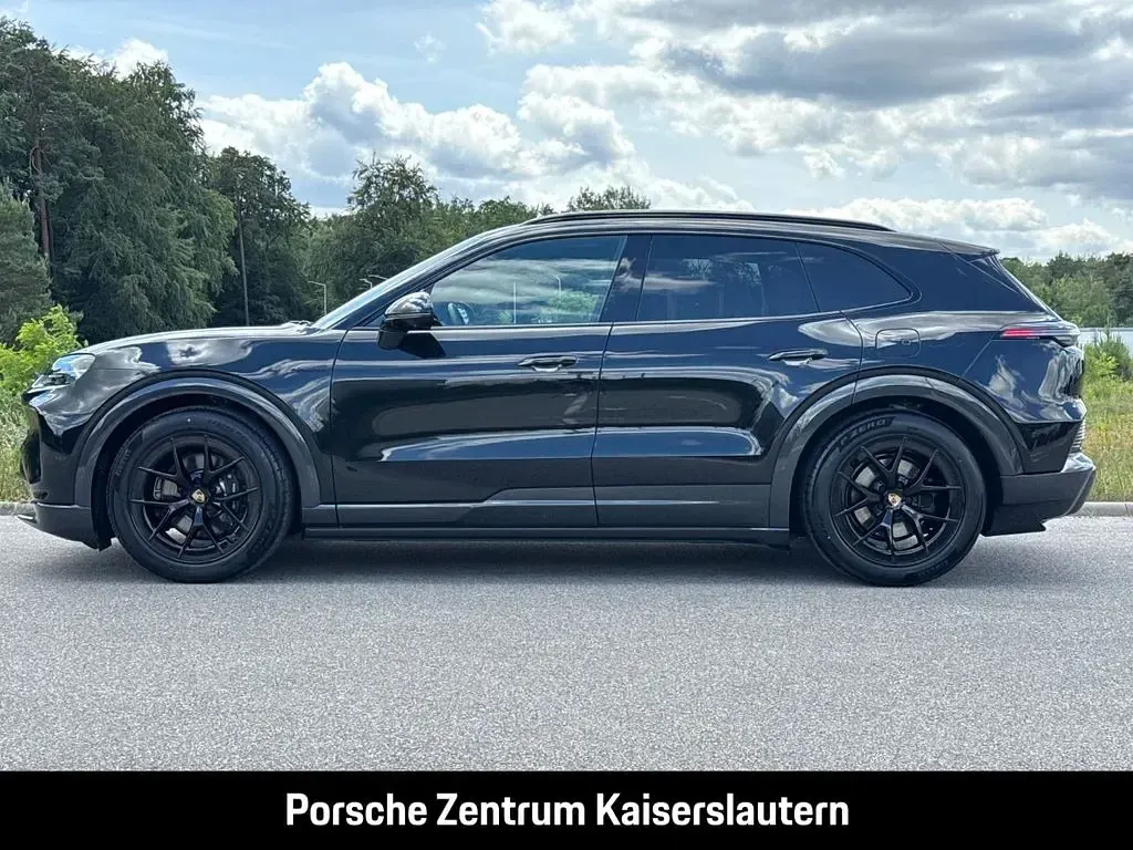 Gebraucht Porsche Cayenne Electric 325 kW (442 PS) 2026 Schwarz SUV