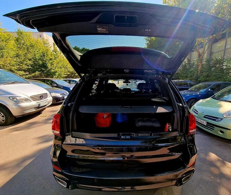 Schwarz Gebraucht 2015 BMW X5 M SUV | 21.500 € (Fairer Preis) - Bild 1/4
