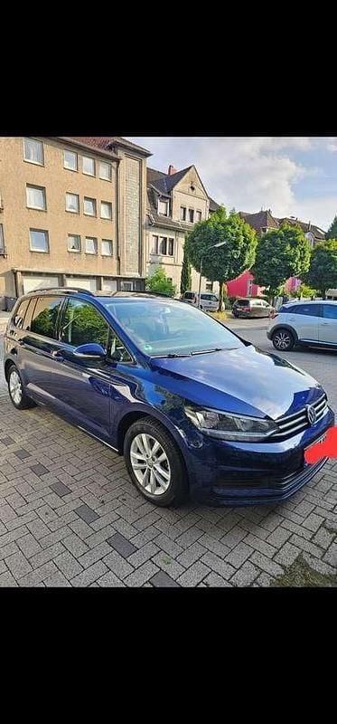 Gebraucht 2016 VW Touran Allstar Van / Kleinbus | 12.900 € (Guter Preis) - Bild 1/4