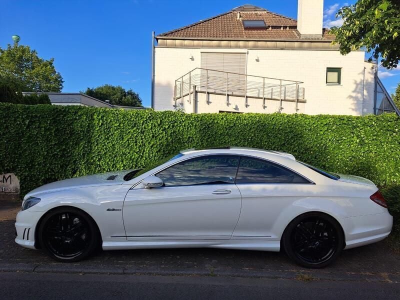Weiß Gebraucht 2008 Mercedes CL63 AMG AMG Coupé | 23.390 € (Superpreis) - Bild 1/4