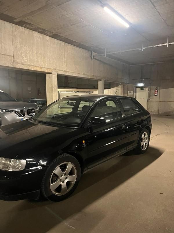 Gebraucht Audi A3 101 PS (74 kW) 2002 Schwarz Kleinwagen