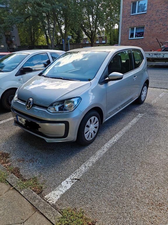 Grau Gebraucht 2016 VW up! move up! Kleinwagen | 5.500 € - Bild 1/4