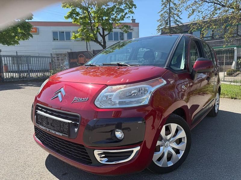 Rot Gebraucht 2010 Citroën C3 Picasso Tendance Van / Kleinbus | 2.490 € (Guter Preis) - Bild 1/4
