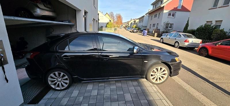 Schwarz Gebraucht 2008 Mitsubishi Lancer Limousine | 2.000 € - Bild 1/4