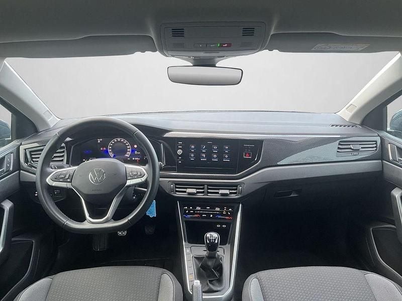 Gebraucht VW Polo Life 95 PS (69 kW) 2025 Rauchgrau metallic (metallic) Limousine