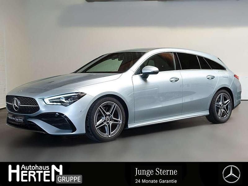Hightechsilber Gebraucht 2024 Mercedes CLA200 Premium Limousine | 31.390 € (Superpreis) - Bild 1/4