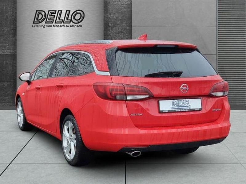 Gebraucht Opel Astra Innovation 160 PS (117 kW) 2016 Rot Kombi