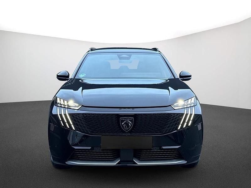 Gebraucht Peugeot e-5008 GT 156 kW (213 PS) 2025 Lackierung schwarz perla nera/typ aussenverkleidung metalliclackierung SUV