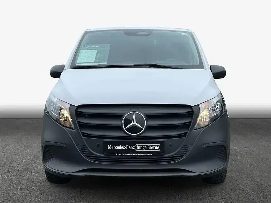 Gebraucht Mercedes Vito 163 PS (119 kW) 2024 Weiß Van