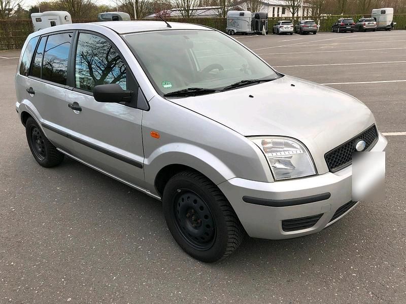 Gebraucht Ford Fusion 80 PS (58 kW) 2005 Silber Kleinwagen