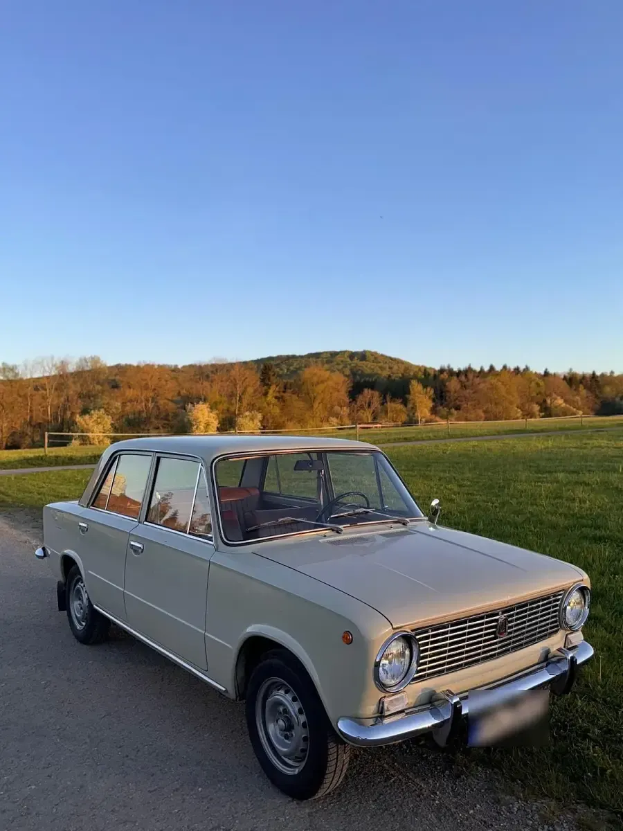 Second-hand Lada 2101 44 CP (32 kW) 1971 Bej Berlinǎ