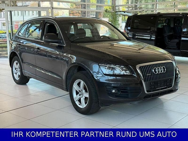Grau Gebraucht 2009 Audi Q5 Advanced SUV | 7.500 € (Guter Preis) - Bild 1/4