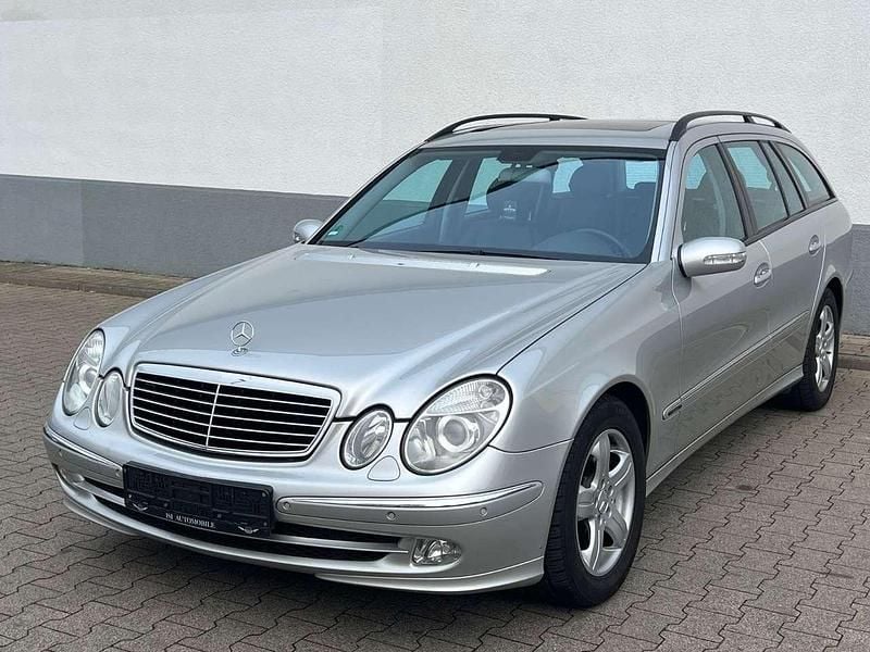 Gebraucht Mercedes E320 204 PS (150 kW) 2003 Silber Kombi