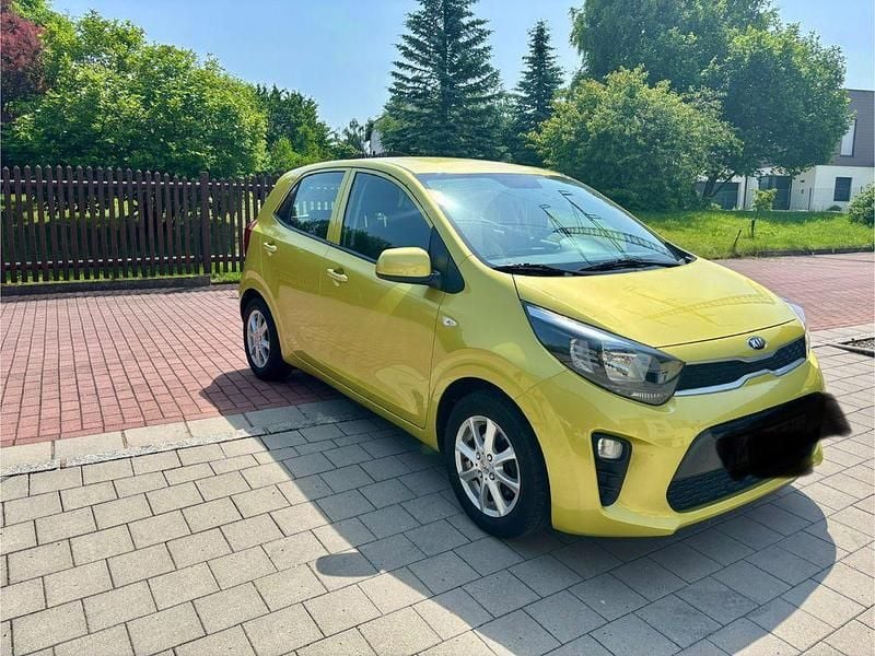 Grün Gebraucht 2018 Kia Picanto Edition 7 Kleinwagen | 8.900 € (Fairer Preis) - Bild 1/4