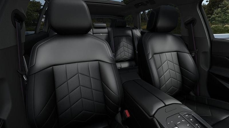 Neu BMW 540 Exclusive 286 PS (210 kW) 2025 Schwarz Limousine