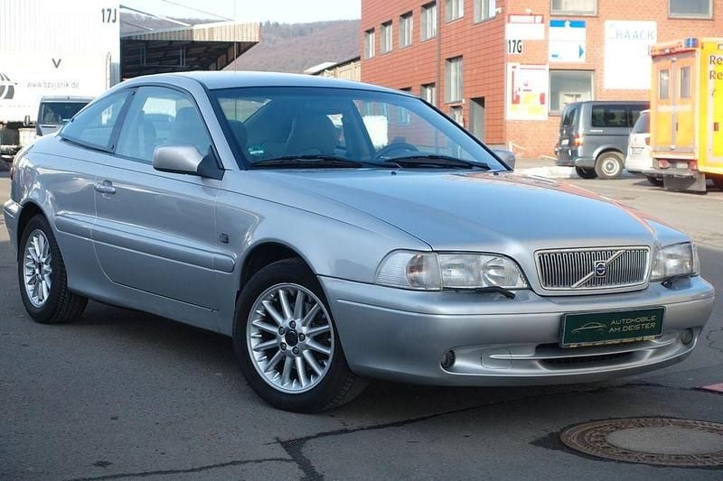 Gebraucht Volvo C70 193 PS (141 kW) 1999 Silber Coupé