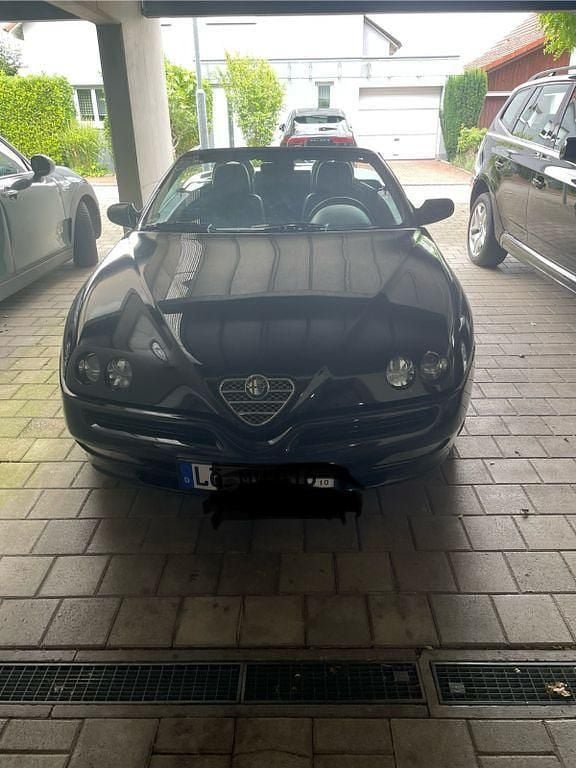 Schwarz Gebraucht 1996 Alfa Romeo Spider Cabrio | 3.299 € (Fairer Preis) - Bild 1/4