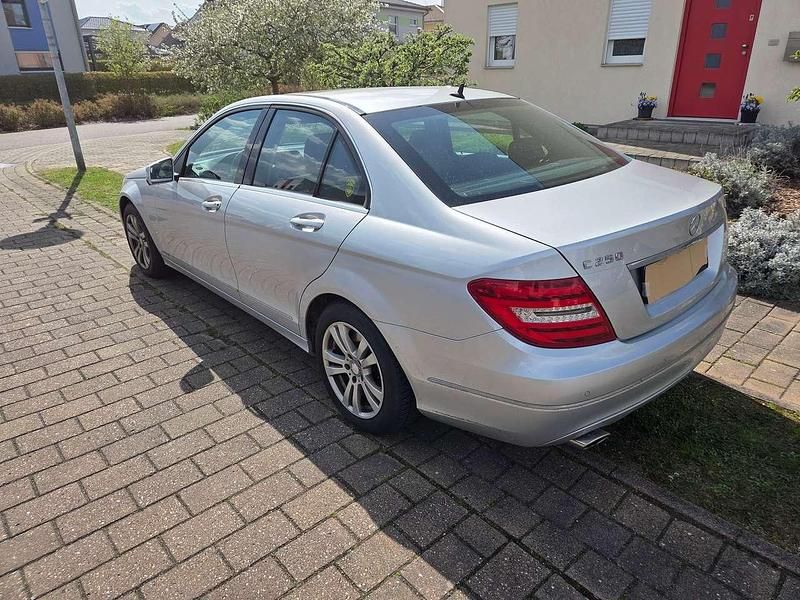Gebraucht Mercedes C250 Elegance 204 PS (150 kW) 2013 Silber Limousine