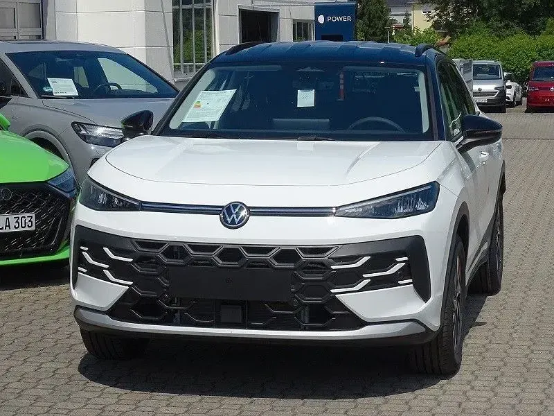 Neu VW T-Roc 150 PS (110 kW) 2026 Weiß SUV
