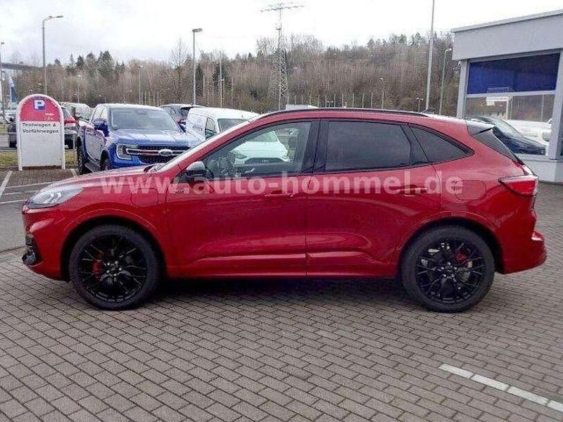Gebraucht Ford Kuga ST-Line X 224 PS (164 kW) 2024 Lucidrot metallic SUV