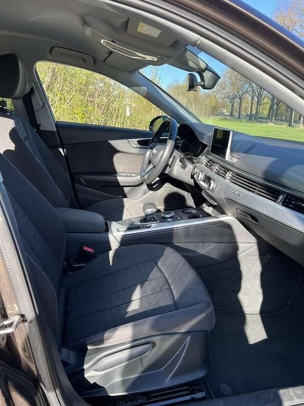 Gebraucht Audi A4 Sport 252 PS (185 kW) 2018 Braun Kombi