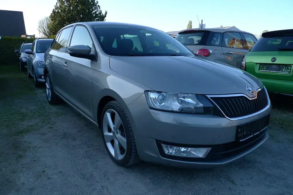 Brugt Skoda Rapid Joy 110 HK (80 kW) 2016 Beige Hatchback
