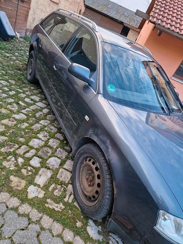 Gebraucht Audi A6 155 PS (114 kW) 2002 Grau Kombi
