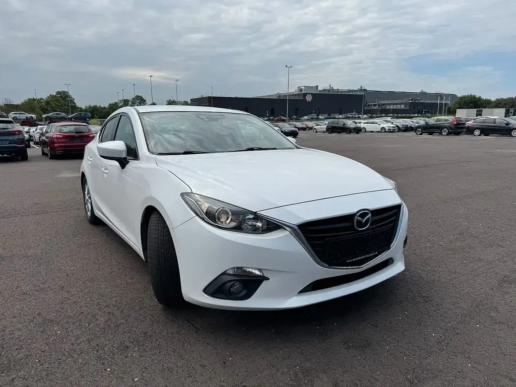 Gebraucht Mazda 3 Center-Line 120 PS (88 kW) 2017 Grau Limousine