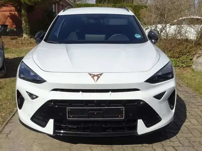 Second-hand Cupra Formentor 150 CP (110 kW) 2025 Alb SUV