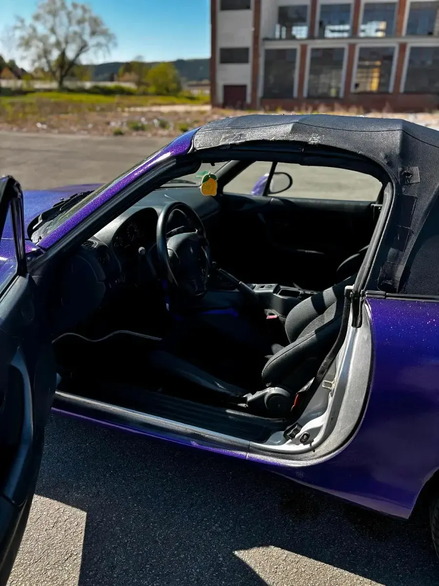 Gebraucht Mazda MX5 110 PS (80 kW) 1999 Violet Cabrio