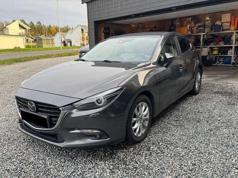 Gebraucht Mazda 3 Exclusive-Line 120 PS (88 kW) 2018 Grau Limousine
