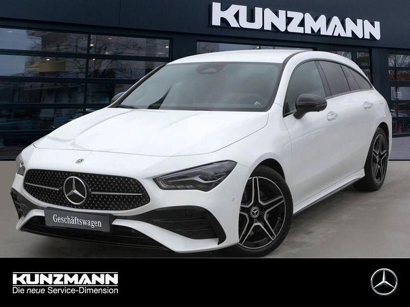 Kosmosschwarz metallic Gebraucht 2025 Mercedes CLA220 Shooting Brake AMG Kombi | 44.849 € (Teuer) - Bild 1/4