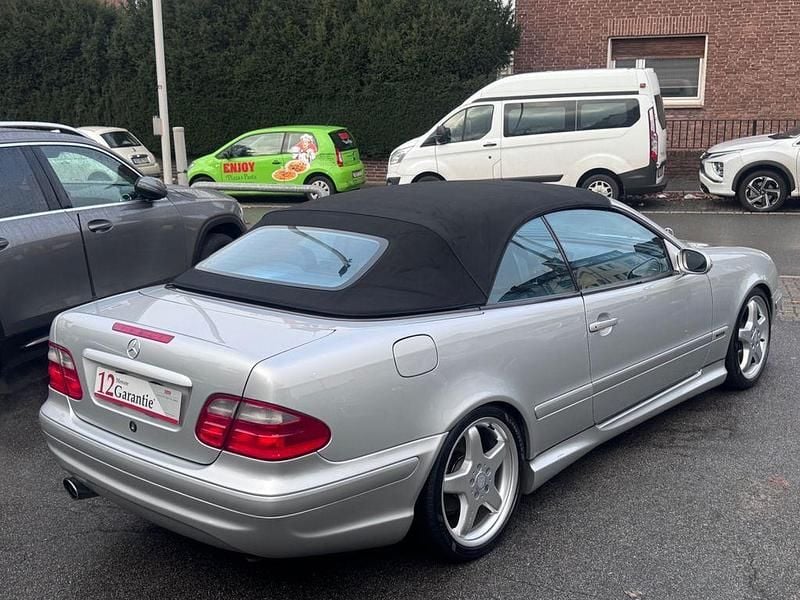 Gebraucht Mercedes CLK200 Avantgarde 163 PS (119 kW) 2002 Silber Cabrio