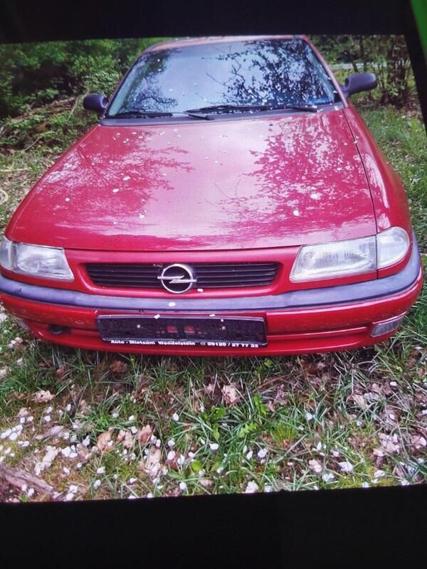 Rot Gebraucht 1996 Opel Astra Coupé | 500 € (Superpreis) - Bild 1/4