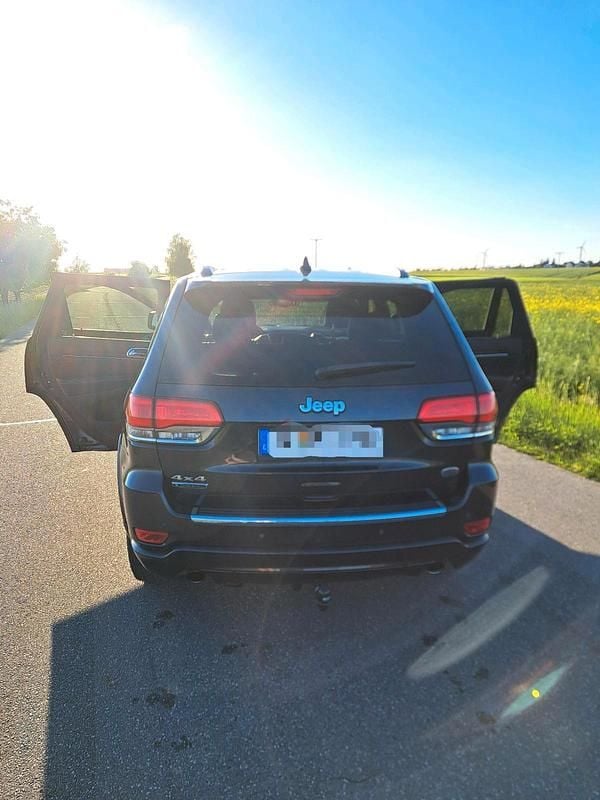 Gebraucht Jeep Grand Cherokee 250 PS (183 kW) 2015 Grau SUV