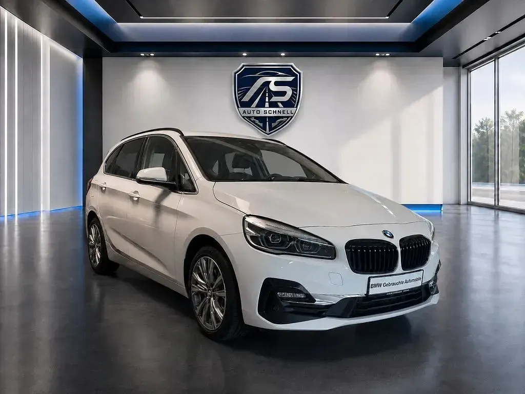 Gebraucht BMW 218 Active Tourer Luxury Line 136 PS (100 kW) 2021 Weiß Van / Kleinbus
