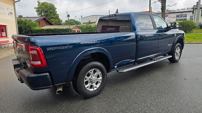 Gebraucht Dodge Ram 370 PS (272 kW) 2022 Blau Pickup