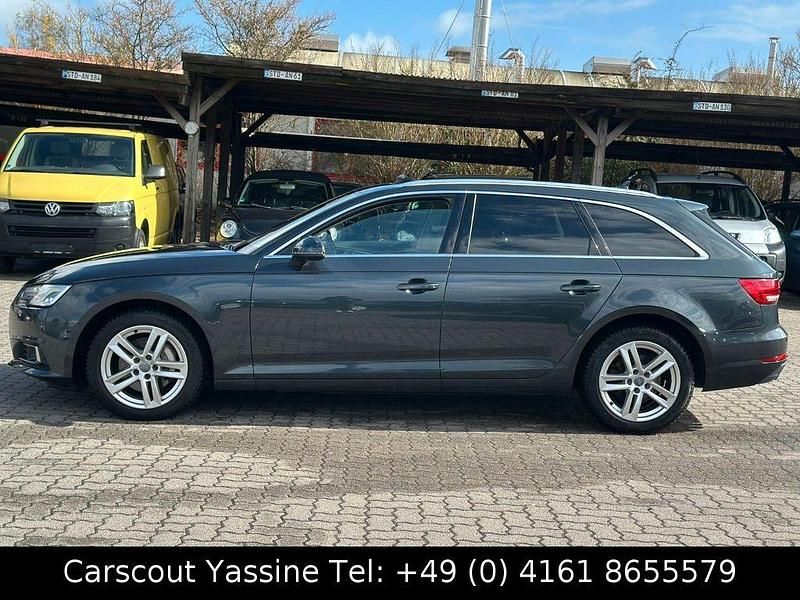 Gebraucht Audi A4 Sport 190 PS (139 kW) 2018 Grau Kombi