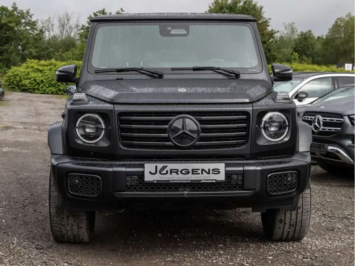 Gebraucht Mercedes G450 Exclusive 367 PS (269 kW) 2025 Schwarz manufaktur nachtschwar SUV