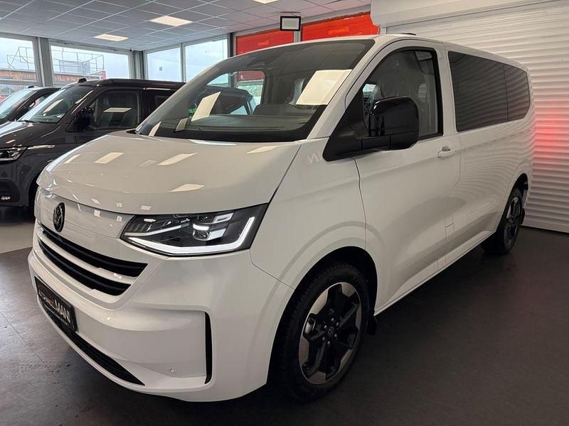 Neu VW T7 Life 150 PS (110 kW) 2025 Weiß Van