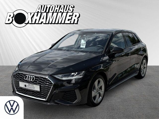Schwarz (mythosschwarz metallic) Gebraucht 2024 Audi A3 S-Line | 27.490 € (Fairer Preis) - Bild 1/4